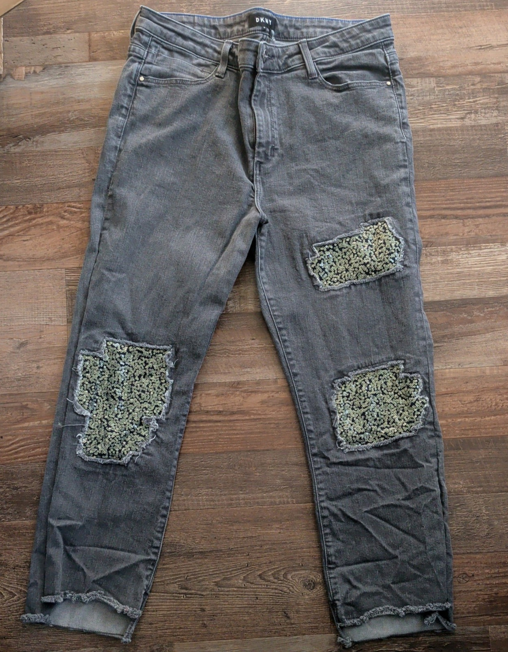 DKNY Sequin Patch Jeans Womens 31 Gray Washed Denim Distressed Grunge Y2K Glam